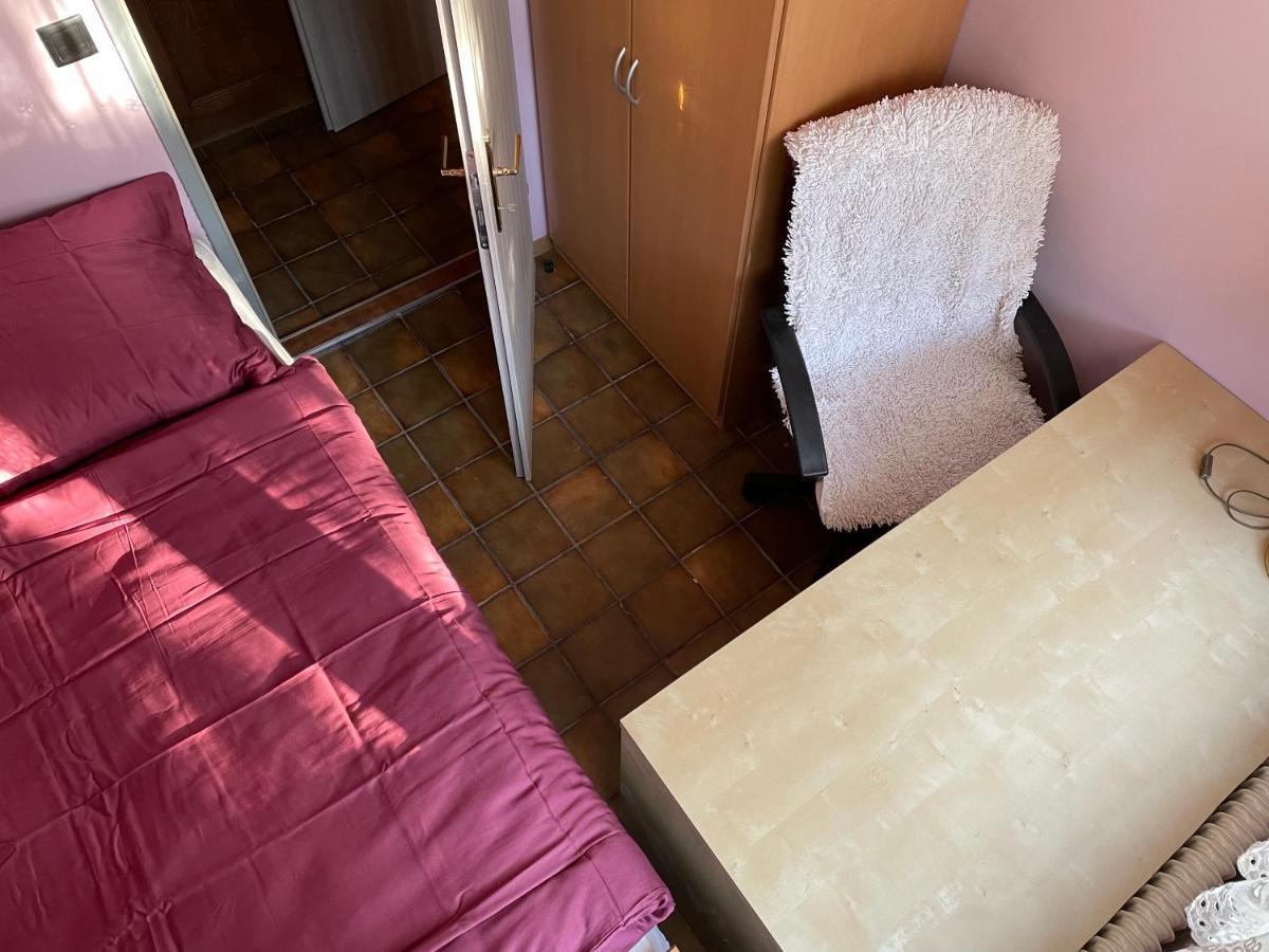 Suburb Hostel Purkersdorf Kültér fotó